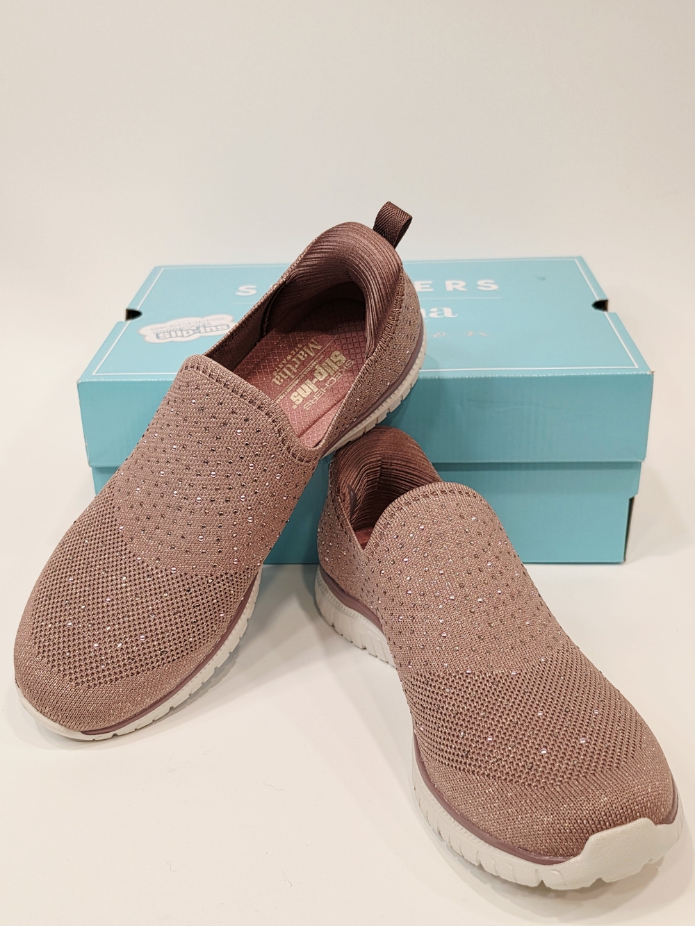 Skechers Virtue Icon Slip-On Knit Sneakers in Dusty Rose with Sparkles